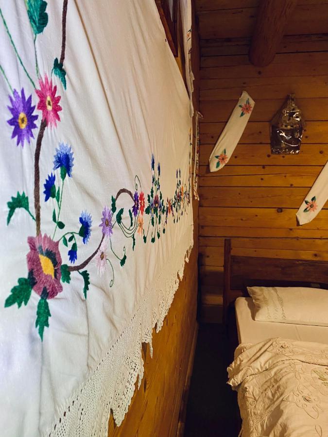 Guest House Anastasia Tatariv Exteriör bild